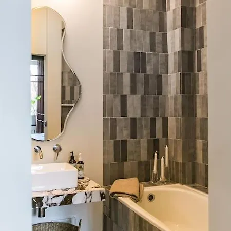 Dark Blue Lägenhet *